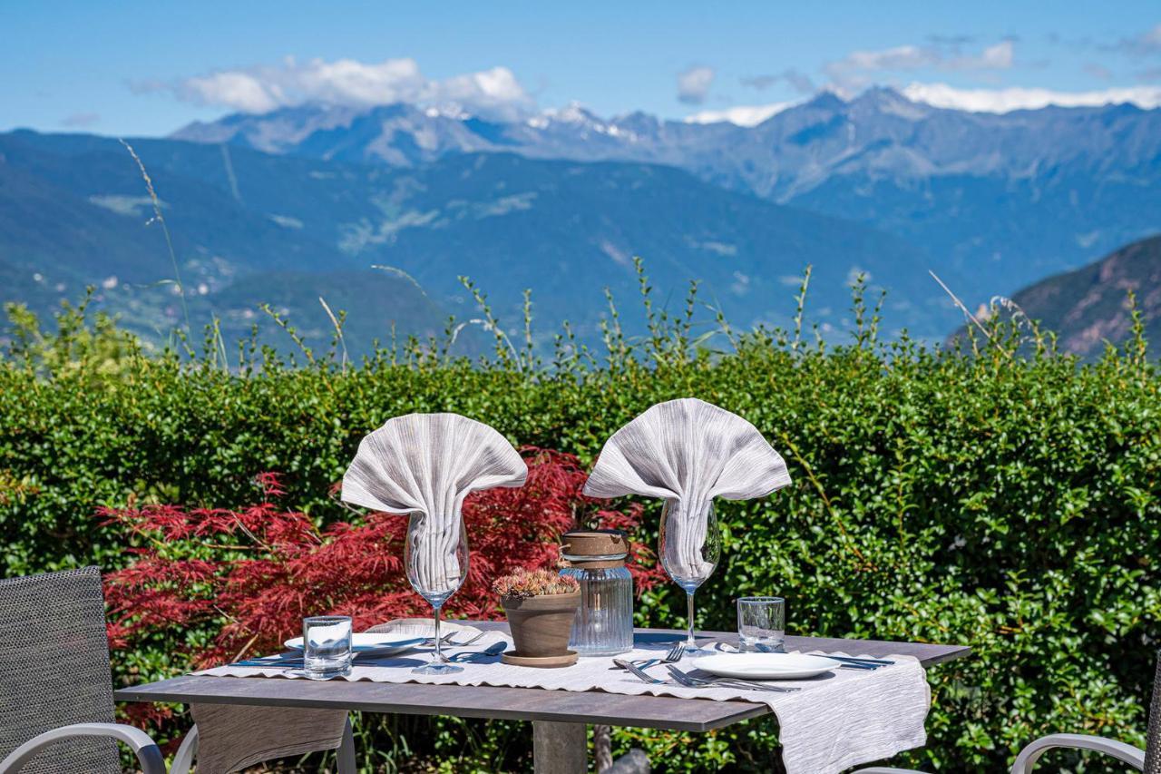 Hotel Sigmundskron Appiano Sulla Strada Del Vino Luaran gambar