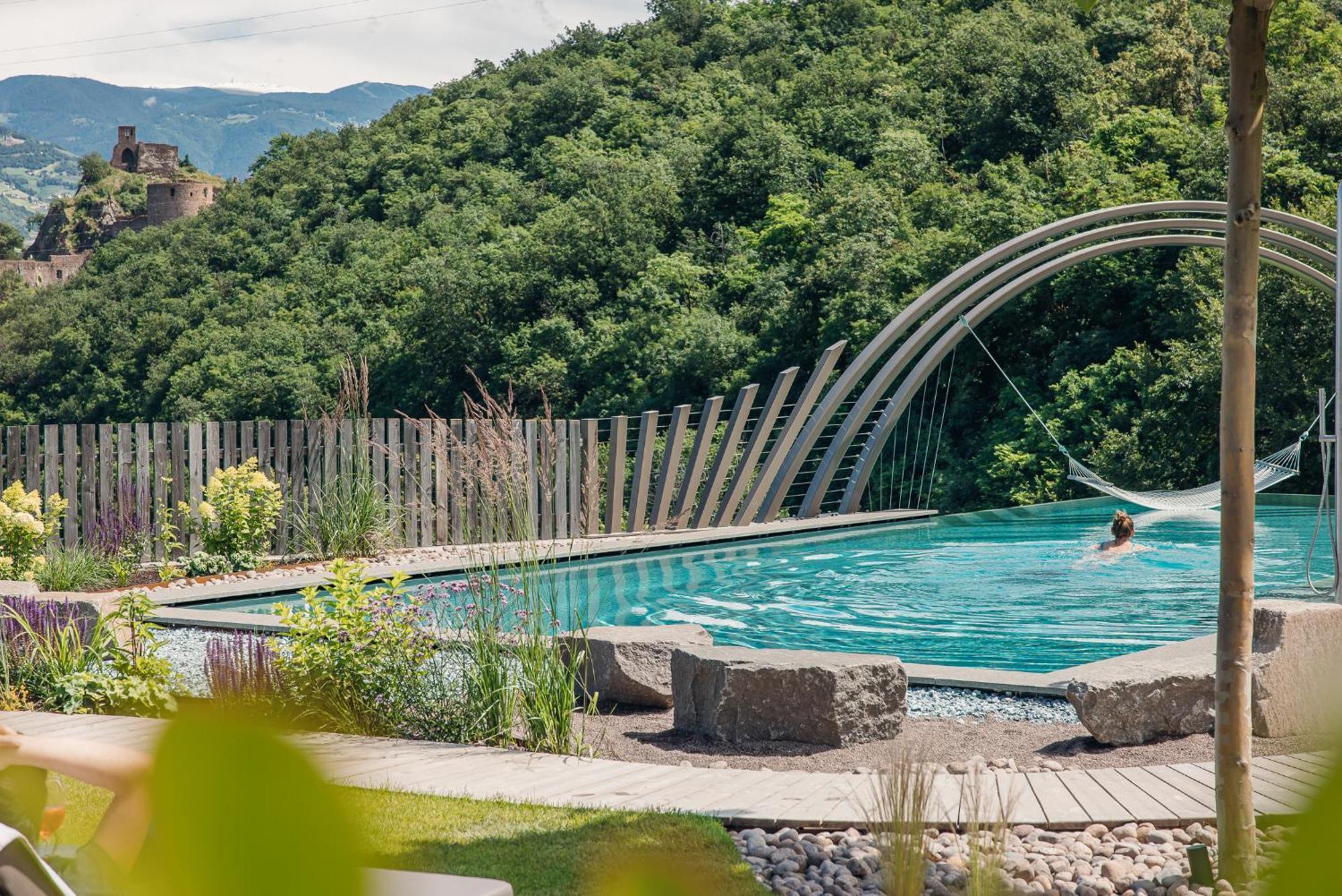 Hotel Sigmundskron Appiano Sulla Strada Del Vino Luaran gambar